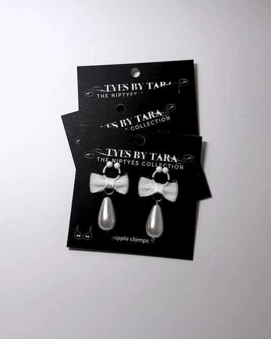 Madame White Velvet Bow Nipple Clamps 3 Pack