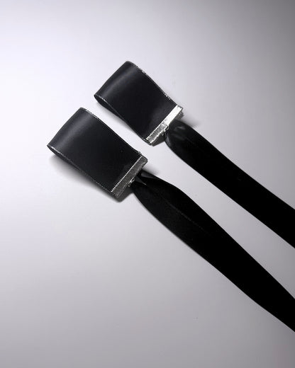 Queen Satin Metallic Trimmed Cuffs