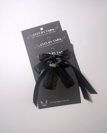 Siren Lace Black handcuffs 3 pack