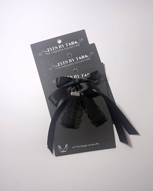 Siren Lace Black handcuffs 3 pack