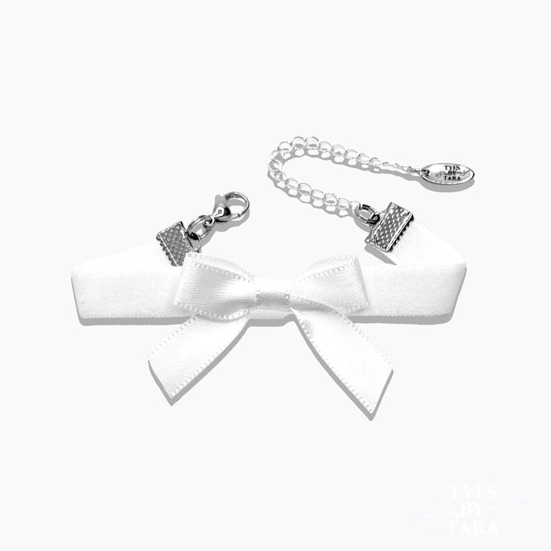 Kinkette White Bow Bracelet