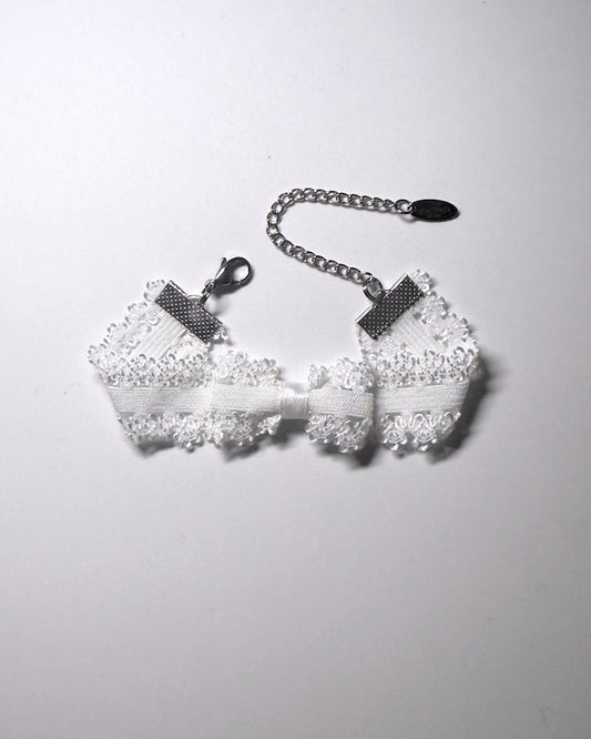 Lady White Elastic bow bracelet