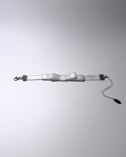 Queen White Metallic Silver Bow Bracelet 