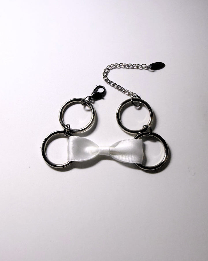Runaway White Bow Bracelet