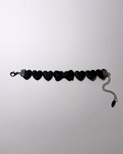 Sweetheart Black Heart Bracelet Flatlay