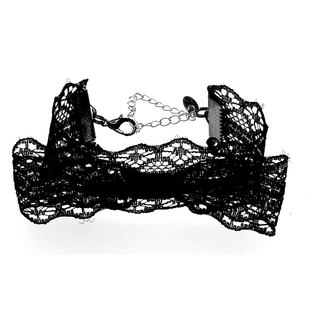 Siren Black Lace Bow Bracelet Front View