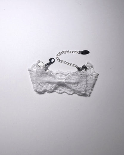 White Lace Bow Bracelet 