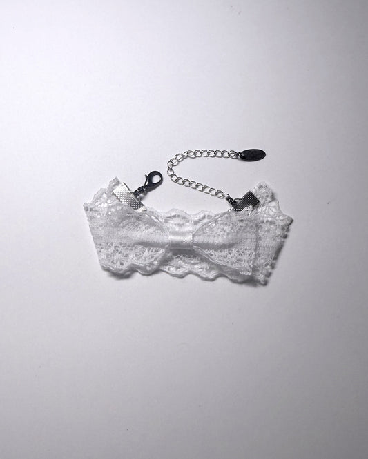 White Lace Bow Bracelet 