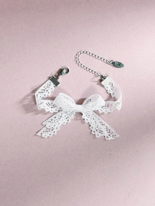 Tease White Lace Bracelet 