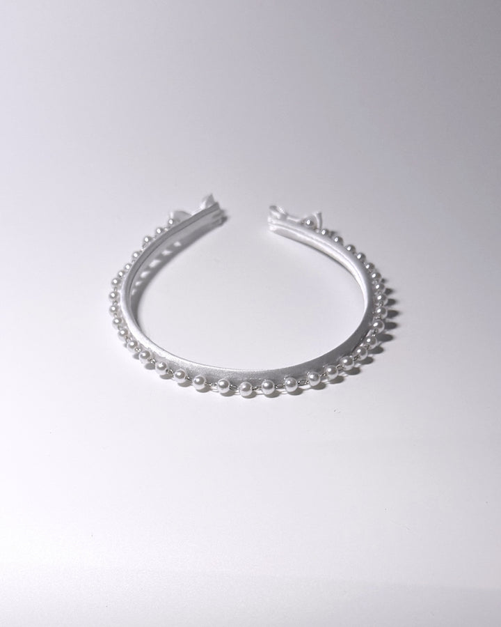 Top View Centerfold Pearl Headband