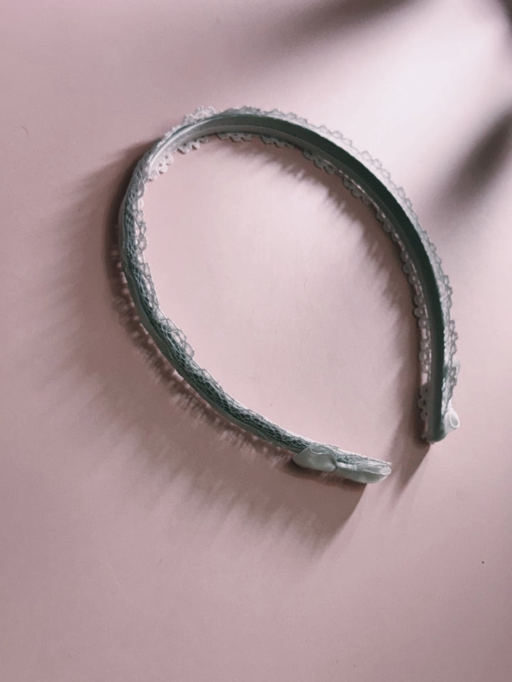 Chantilly White Satin Lace Headband 