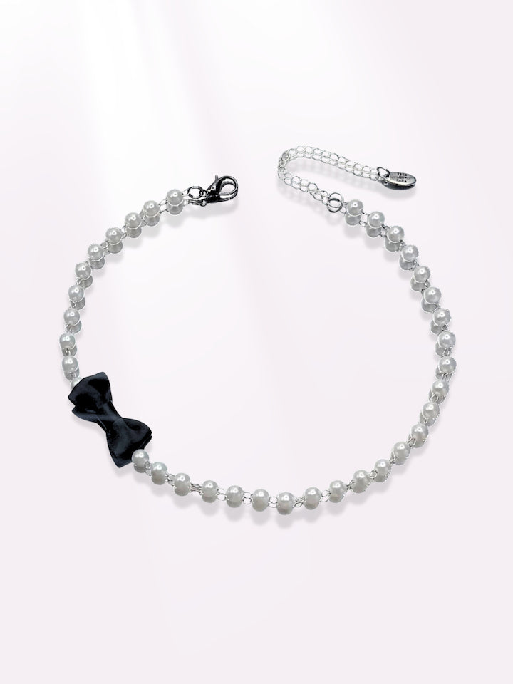 black bow pearl necklace