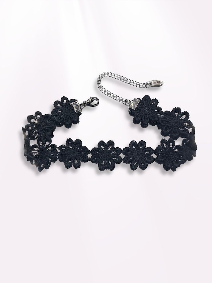 blossom-black-flower-choker