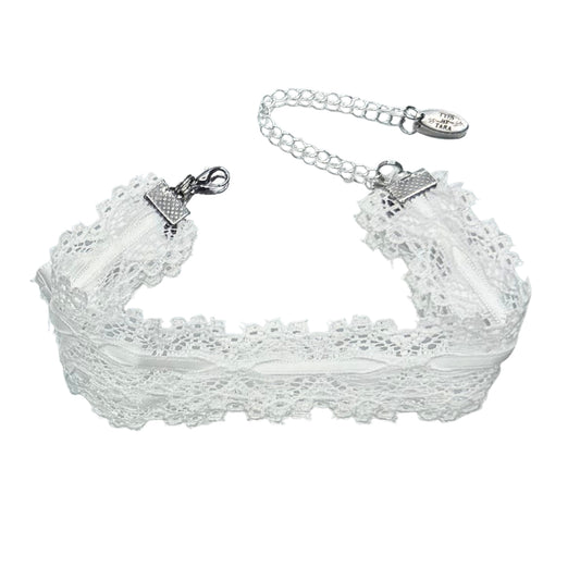 white lace bow anklet on white background