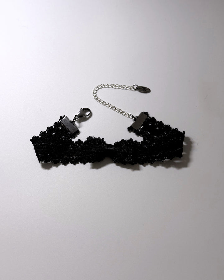 Lady Elastic Bow Anklet