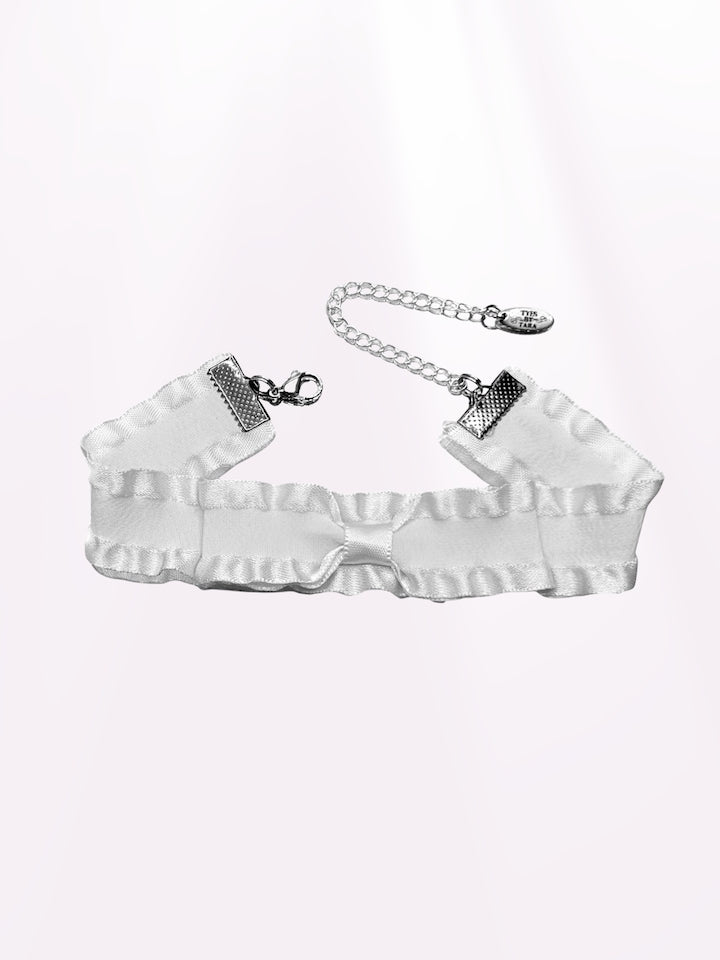 Maiden White Ruffled Anklet