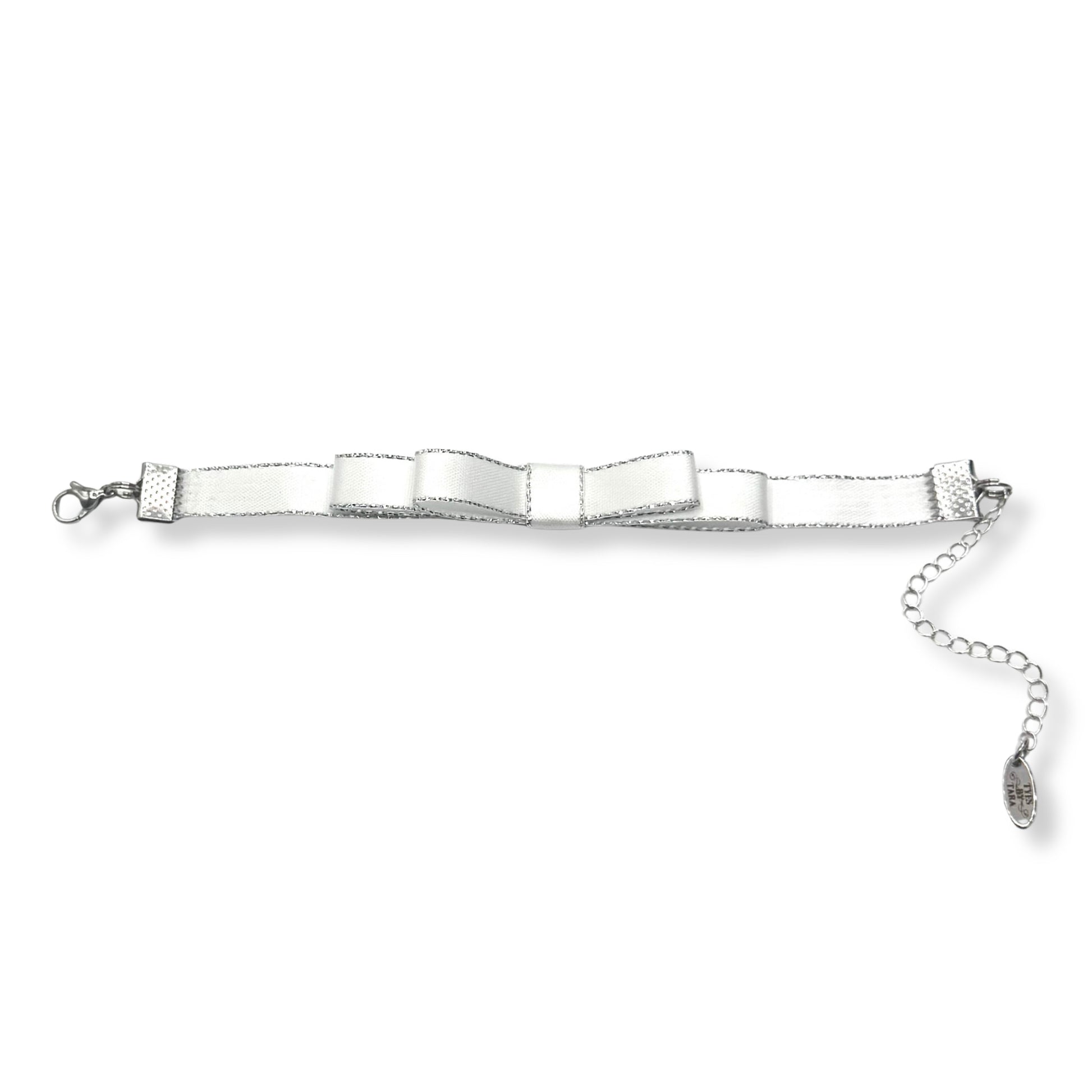 Queen White Silver Bow Bracelet