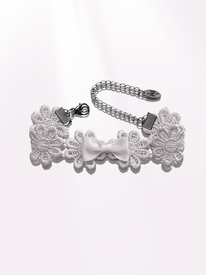 White Flower Bow Bracelet 